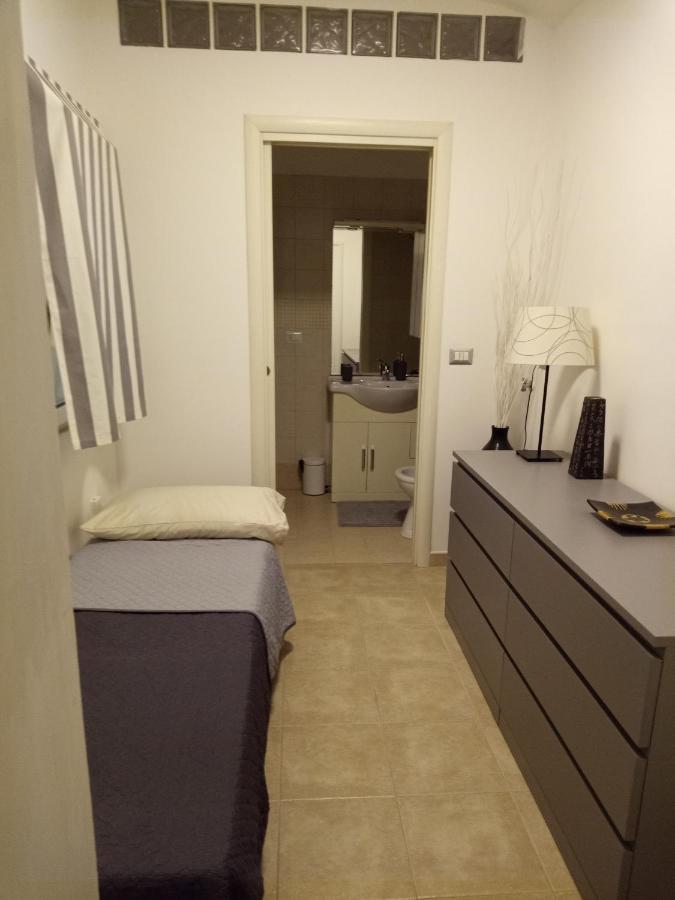 Appartement Casa Aurora à Bari Extérieur photo