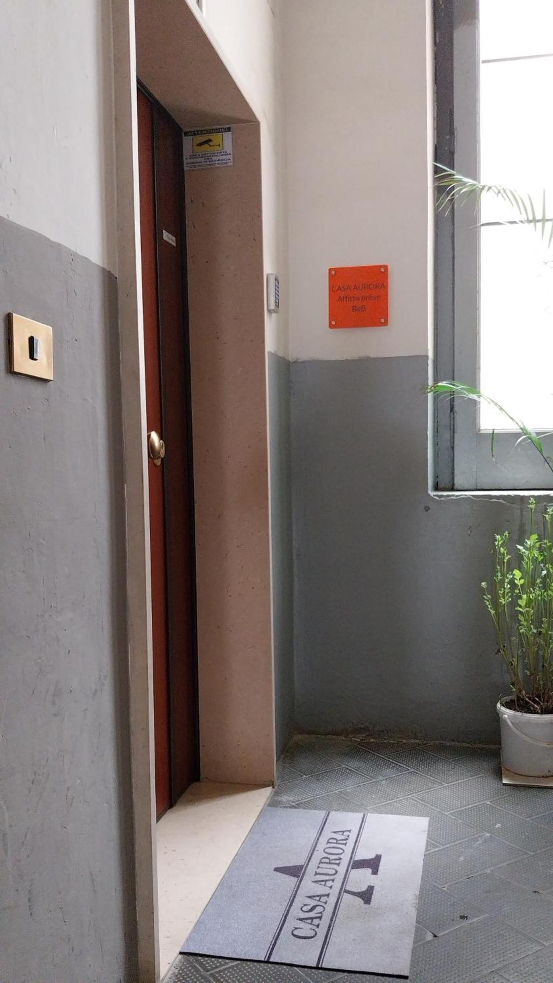 Appartement Casa Aurora à Bari Extérieur photo